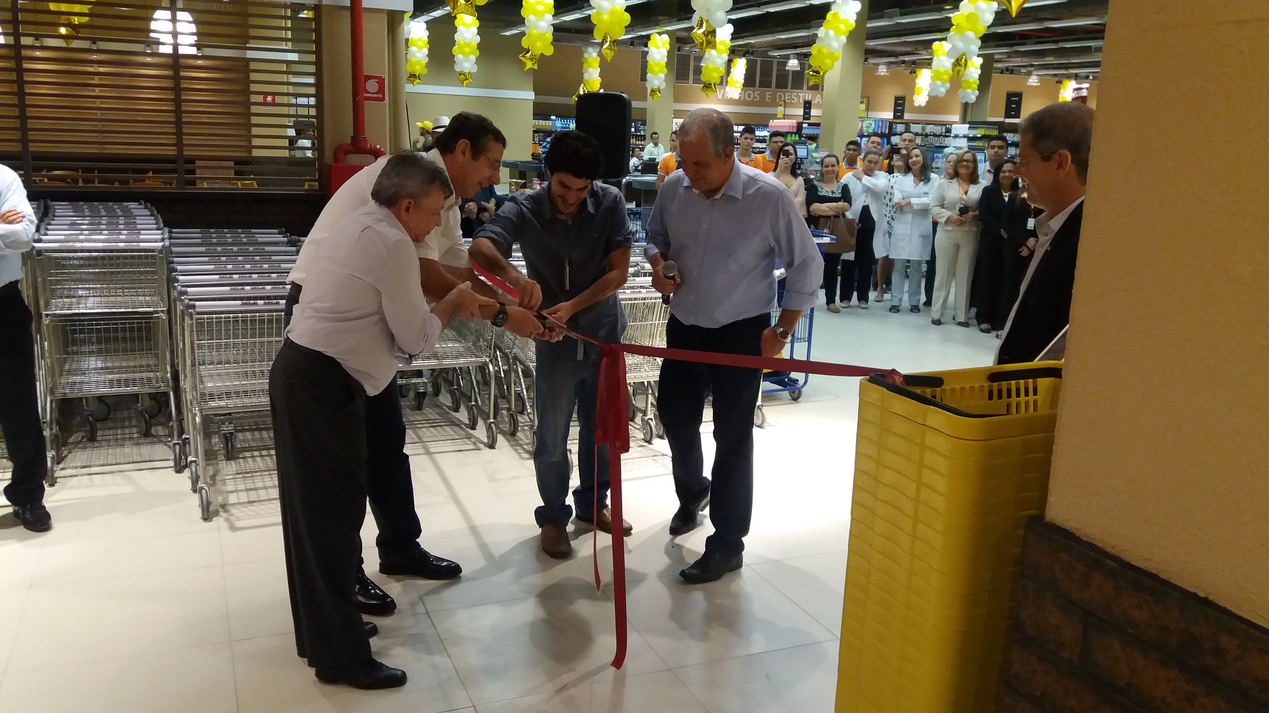 Mercadão São Luiz abre as portas no RioMar Presidente Kennedy