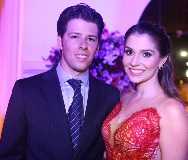 Junior Mello inaugura loja Normatel Premium