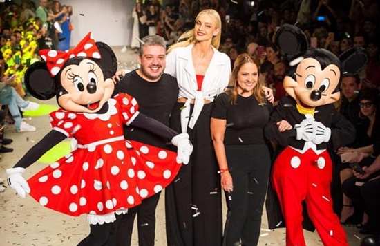 Com Mickey na passarela, Água de Coco fecha em grande estilo a temporada de moda do SFPW