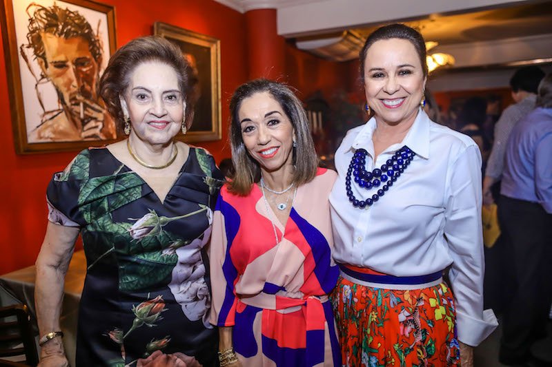 Restaurante Caravaggio serve de cenário perfeito para o B-day de Márcia Távora