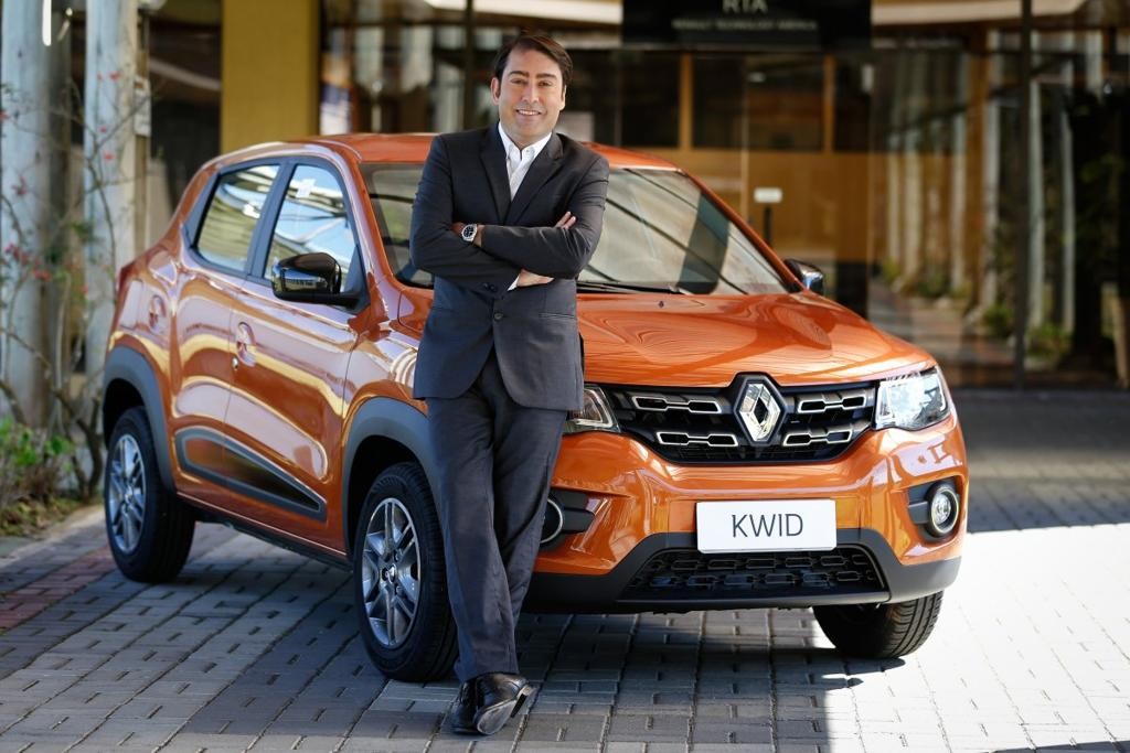 Renault faz duas décadas de Brasil e promete investir mais