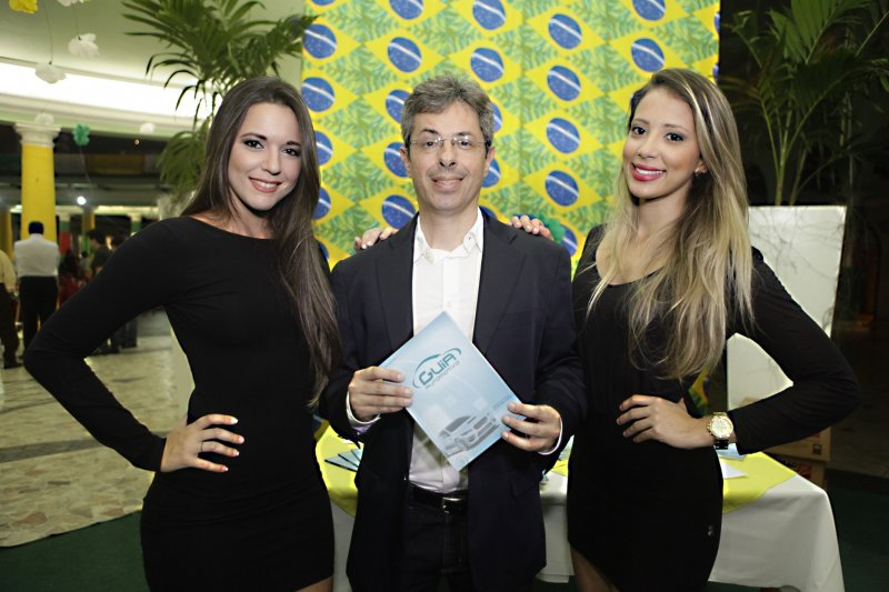 André Marinho lança Guia Automotivo