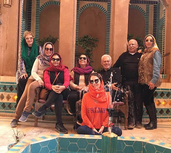 Grupo Viagem Além do Olhar explora os destinos históricos do Irã