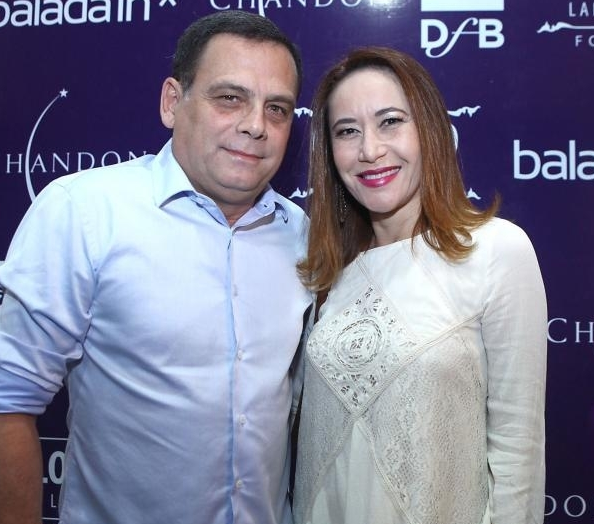 Eduardo Porto e Meire Torquato oficializam união!