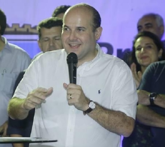 Roberto Cláudio embarca para missão internacional na Índia e na Alemanha