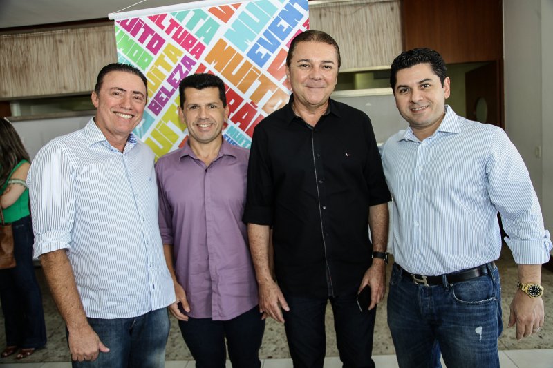 nova diretoria - Eliseu Barros é eleito novo presidente da ABIH-CE