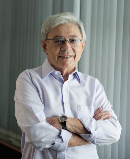 Ivens Dias Branco recebe Medalha Clóvis Arrais Maia