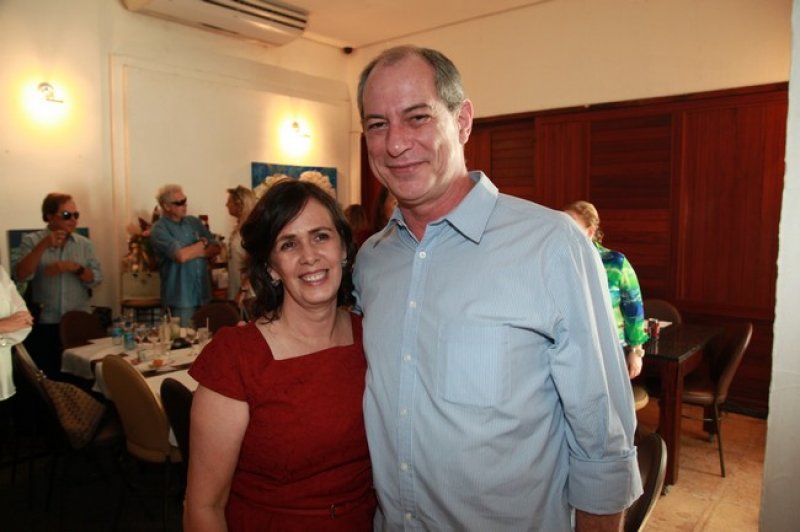 A turma do design e da decoração compareceu em peso ao Limone para abraçar Neuma Figueiredo