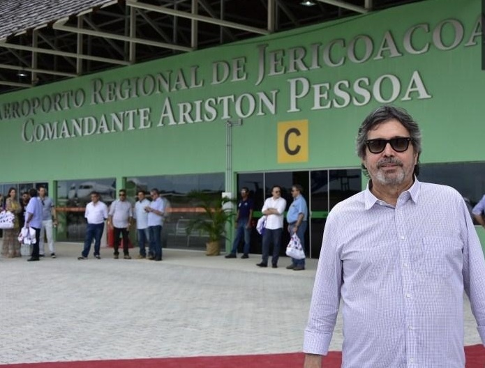 Totonho Laprovítera promove meeting para celebrar seus 60 anos