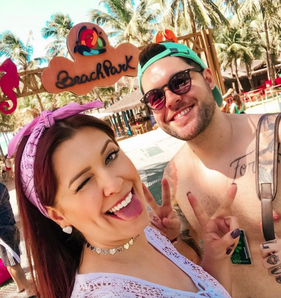 Andressa Ganacin e Nasser Rodrigues aproveitam o calor do Ceará no Beach Park