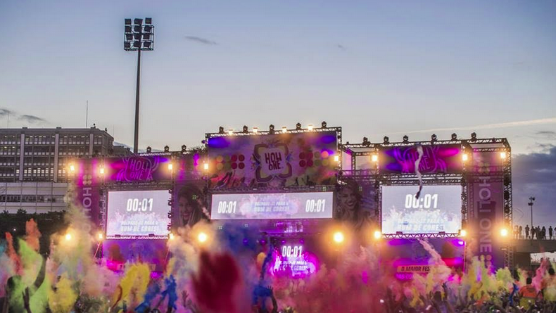‘Holi One  -O Festival das Cores’ agita o Centro de Eventos do Ceará