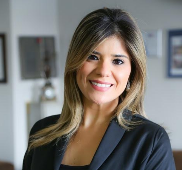 Roberta Vasques será candidata à presidência da OAB-CE