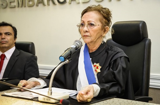 Maria José Girão comanda solenidade de entrega da Medalha da Ordem Alencarina