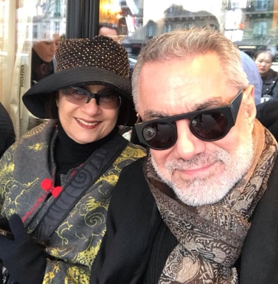 Inez e Lino Villaventura aproveitam os últimos dias de 2018 em Paris