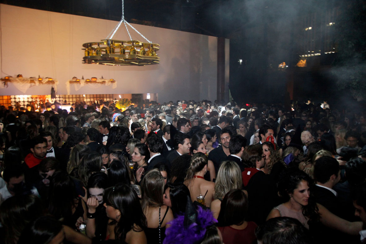 Na rota de SP: We Clap arma festa All Black neste sábado