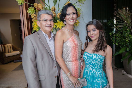 Décio e Sylvia Barreto celebram os 15 anos da herdeira Sophia