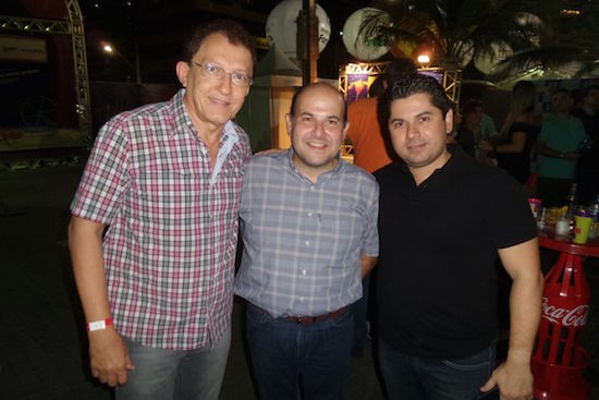 Um giro e muitos cliques no camarote do prefeito Roberto Cláudio, no São João de Fortaleza