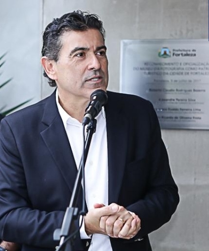 Setfor promove exposição de carros antigos na Praia de Iracema