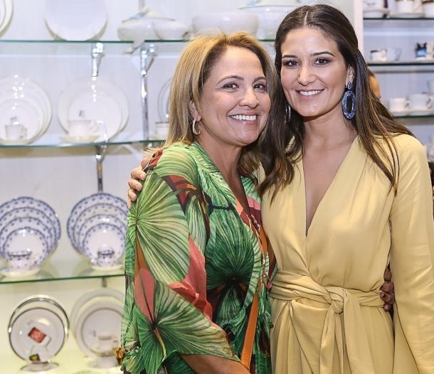 Água de Coco e Lino Villaventura lançam coleção no SPFW