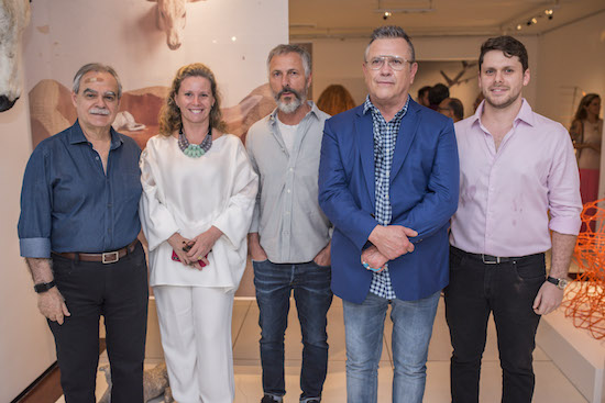 Exposição dos irmãos Campana atrai a criançada até a Galeria Multiarte