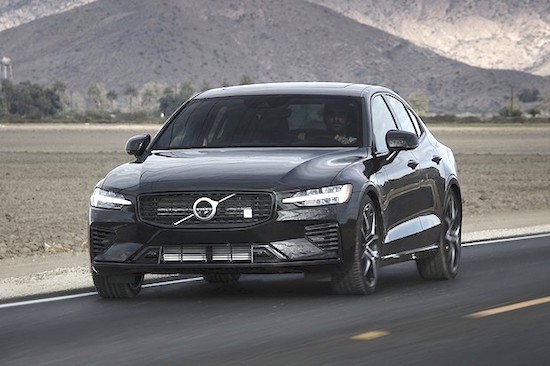 O novo Volvo S60 vai invadir a GNC Suécia. Vem saber!