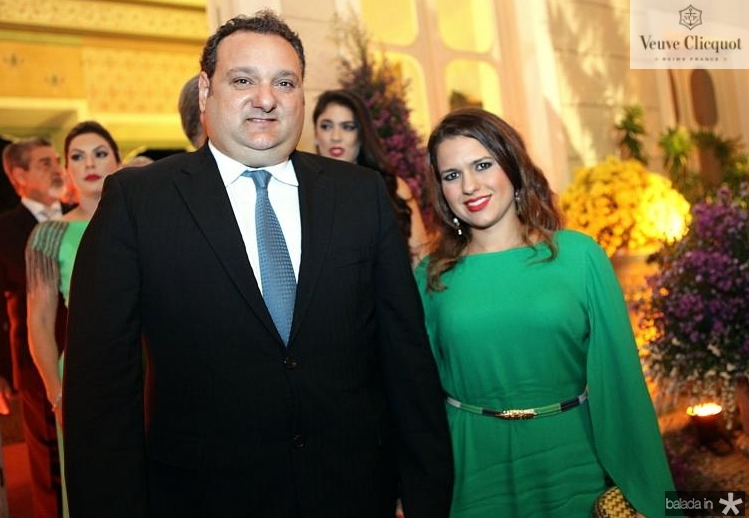 Patriolino Dias arma coquetel e entrega o Cosmopolitan