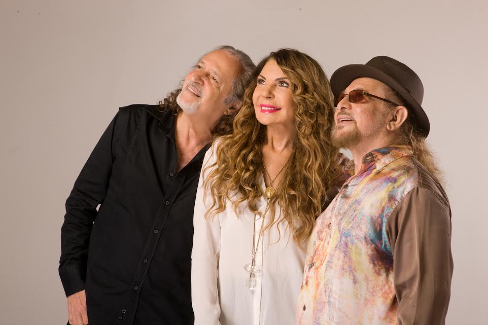 Elba Ramalho, Geraldo Azevedo e Alceu Valença juntos em Fortaleza