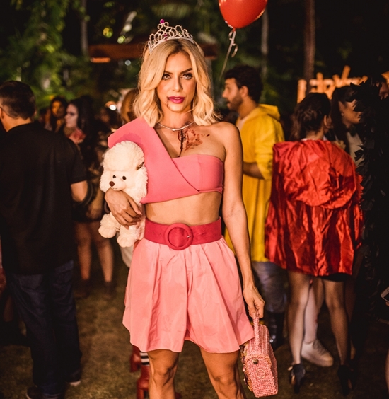 Inspiração para o Halloween? Confira os looks que marcaram as festas neste fim de semana