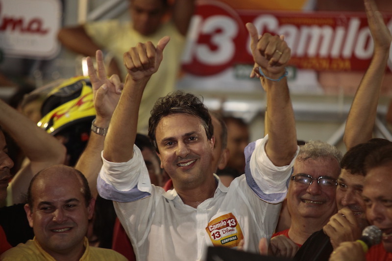 Camilo Santana divulga secretariado