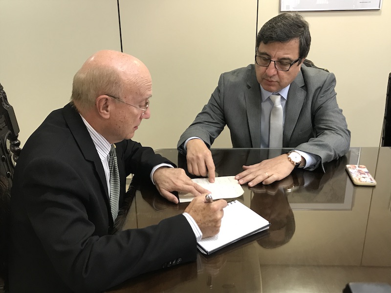 Danilo Forte busca apoio do Ministério da Justiça para combater a violência