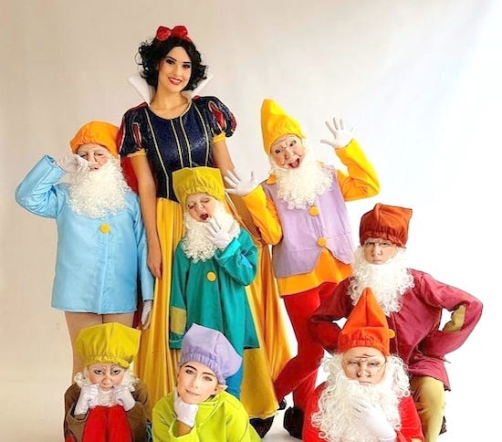Arena Iguatemi atrai a criançada com o espetáculo “A Branca de Neve”