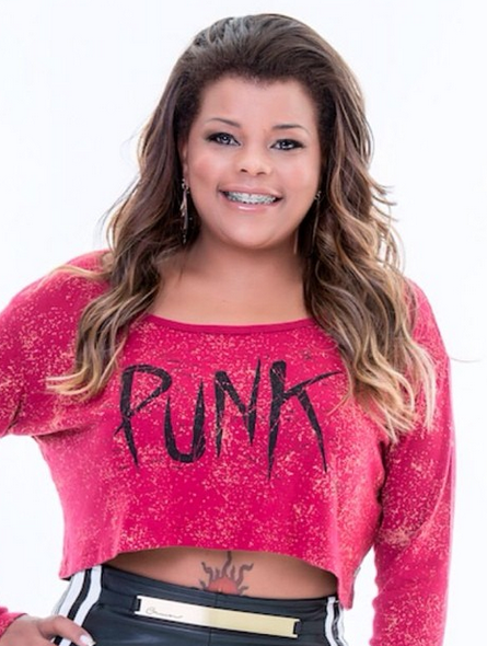 Tati Quebra Barraco faz show na Pink Elephant