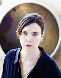 Adriana Calcanhotto mostra seu show no Caixa Cultural