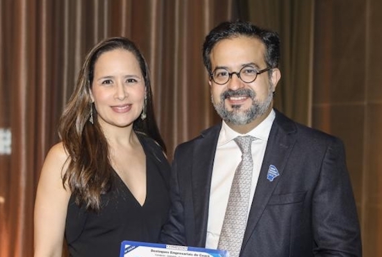 Márcio Crisóstomo é agraciado com o Prêmio Destaque Empresarial