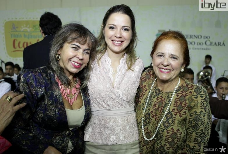 Selma Cabral assume a diretoria da ALFE