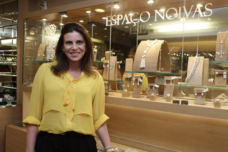 Sandra Pinheiro lança Collection Festas