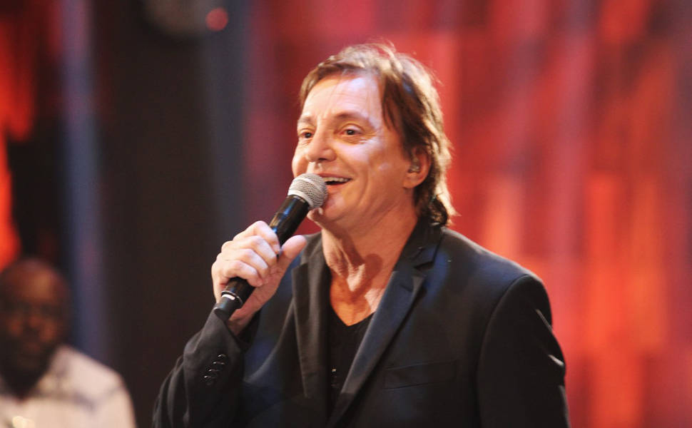 Fábio Júnior faz show em Fortaleza pelo Dia dos Namorados