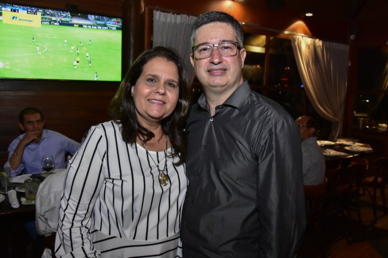 Leonardo Salema reúne os mais chegados para celebrar a nova idade bem ao seu estilo