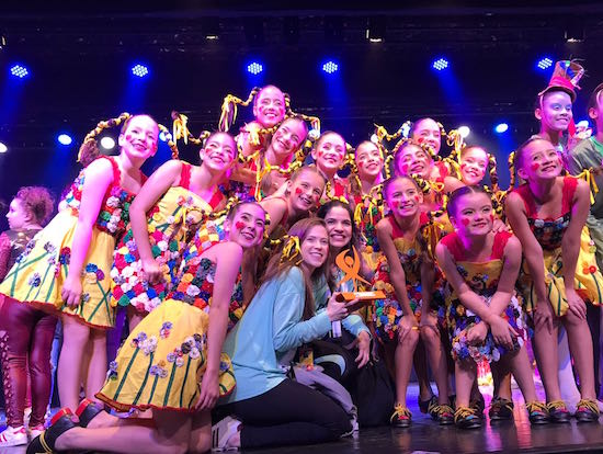 Grupo de sapateado de Lia Ary leva primeiro lugar no Festival de Dança de Joinville