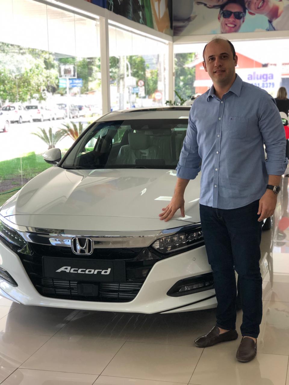 Honda Novaluz aposta em modelos premiums para sacudir suas vendas