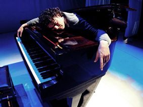 Piano na Praça apresenta Silvio Brito e João Leopoldo