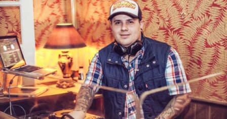 DJ Marcelo Botelho entrega sua agenda deste verão