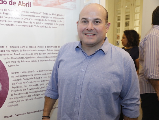 Terceira galeria do Museu Orgânico aterrissa no Bar do Mincharia