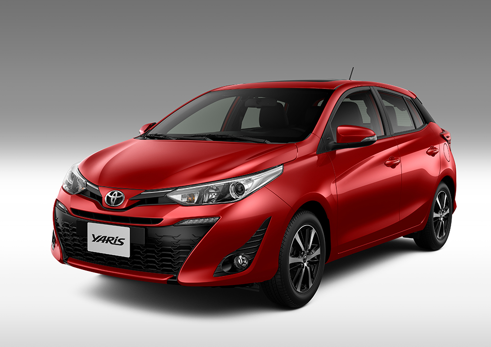 Toyota oferece Yaris mais “nervoso” em versão XL Plus Tech e outras ganham acessórios