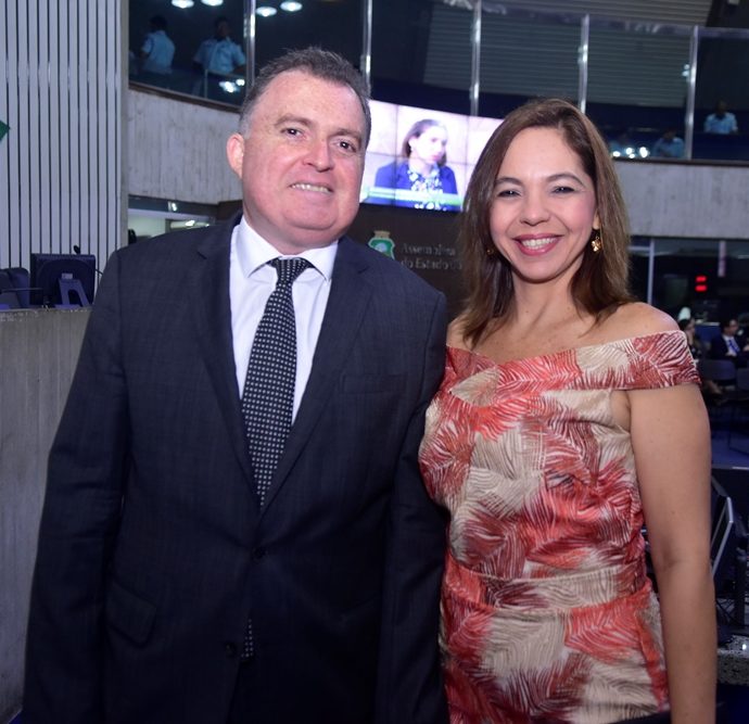 Alano Cunha E Michele Rabelo