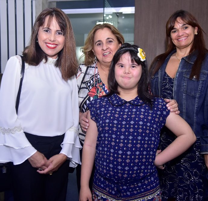 Andrea Lopes, Jaqueline Martin, Daniela, Marcia Pimentel