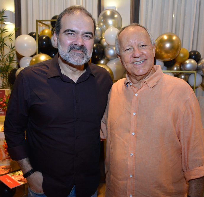 Bosco Couto E Crica Bezerra De Menezes