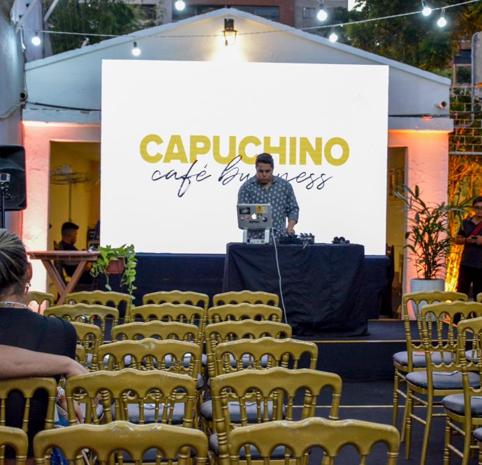 Capuchino Café Business 