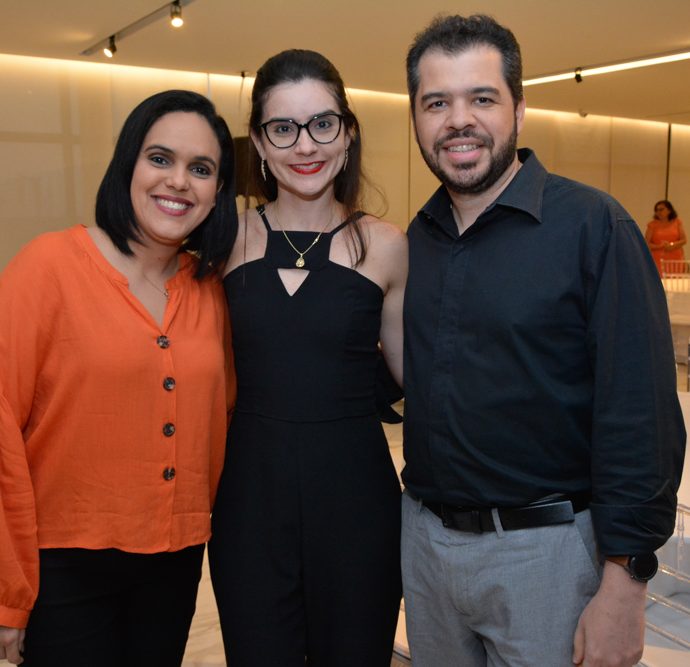 Carolina Dutra, Natali Camarão E Julio Matos