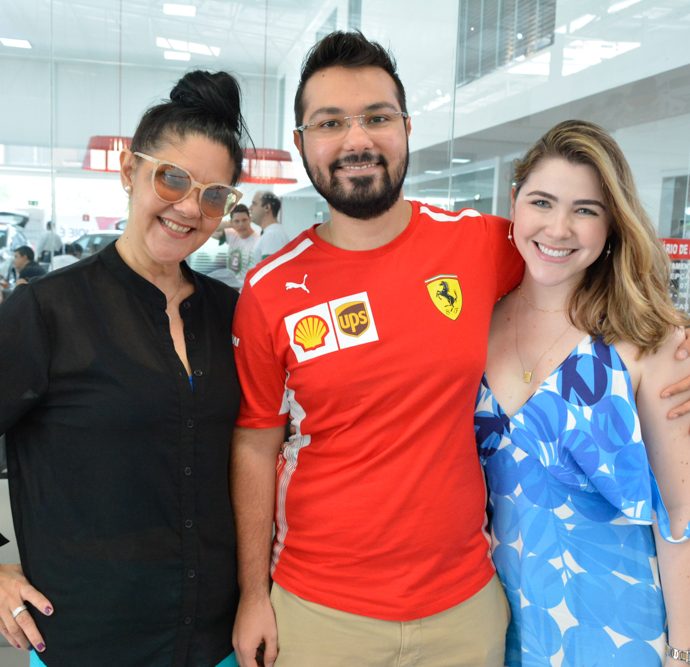Cilene Prado, Vitor Abrel E Debora Bastos